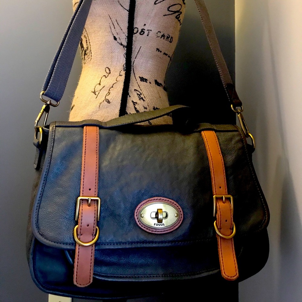 Fossil Messenger Bag